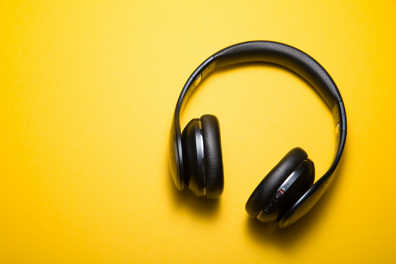 Audio listening reference area